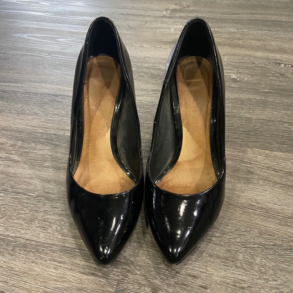Le Chateau women’s heels